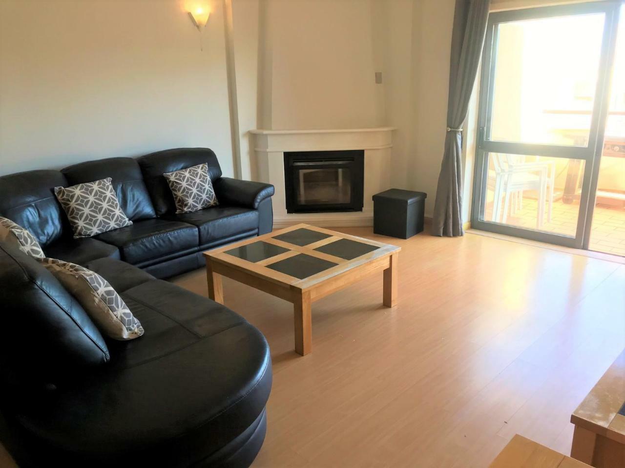 The Hoffy Beach Apartment Lagos Esterno foto