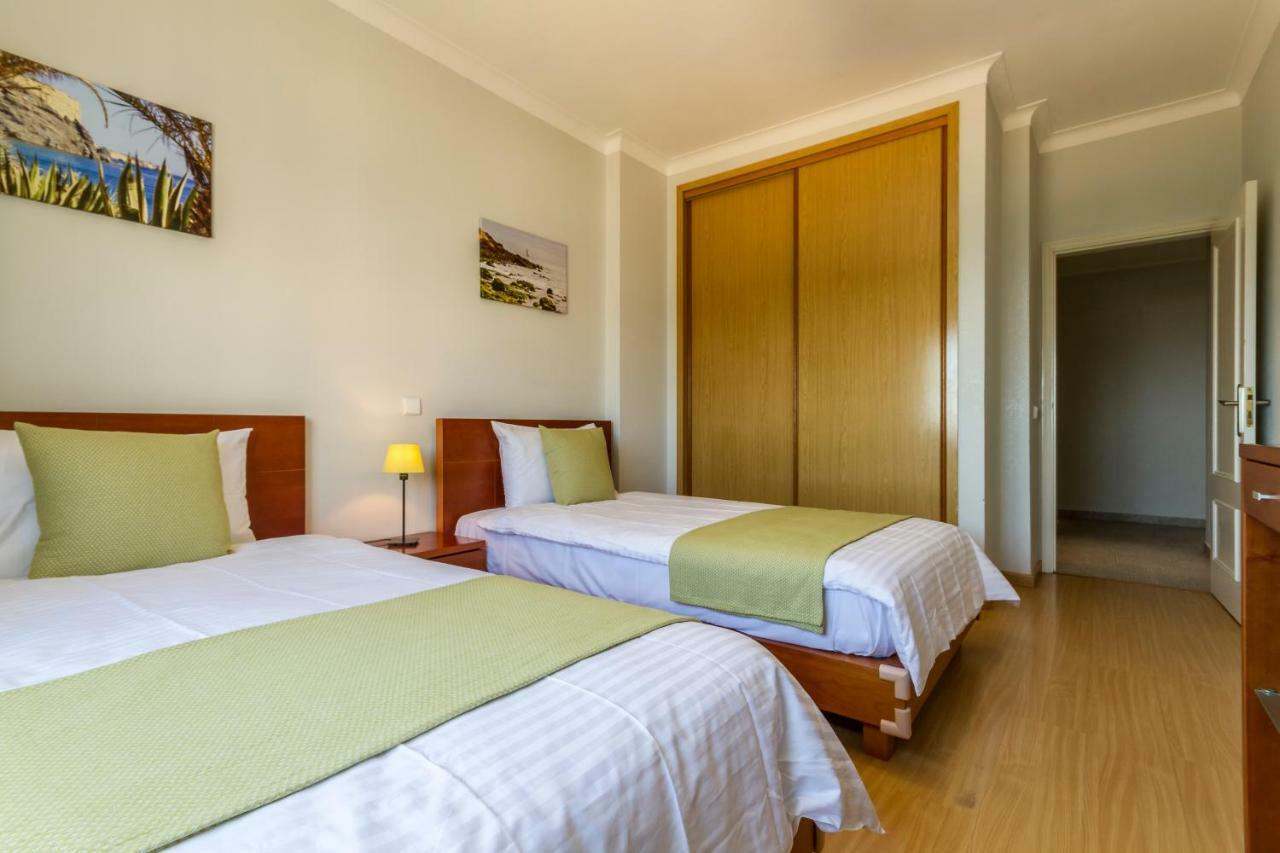 The Hoffy Beach Apartment Lagos Esterno foto